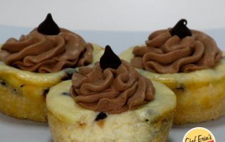 chocolate chip cheesecake cookie tarts