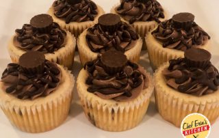peanut butter cup cheesecake tarts